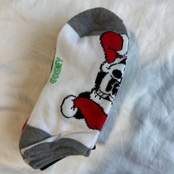 Disney Classic 5-pack No Show Socks Shoe Size 4-10 - Picture 5 of 5